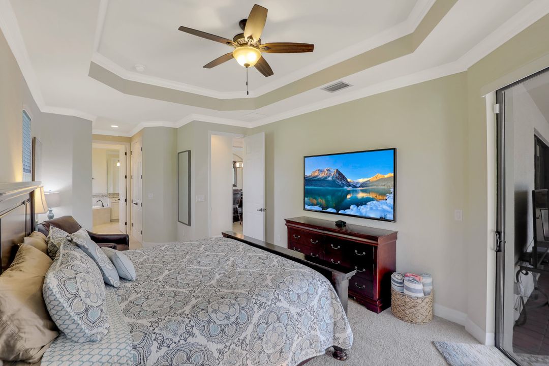 28600 Derry Ct, Bonita Springs, FL 34135