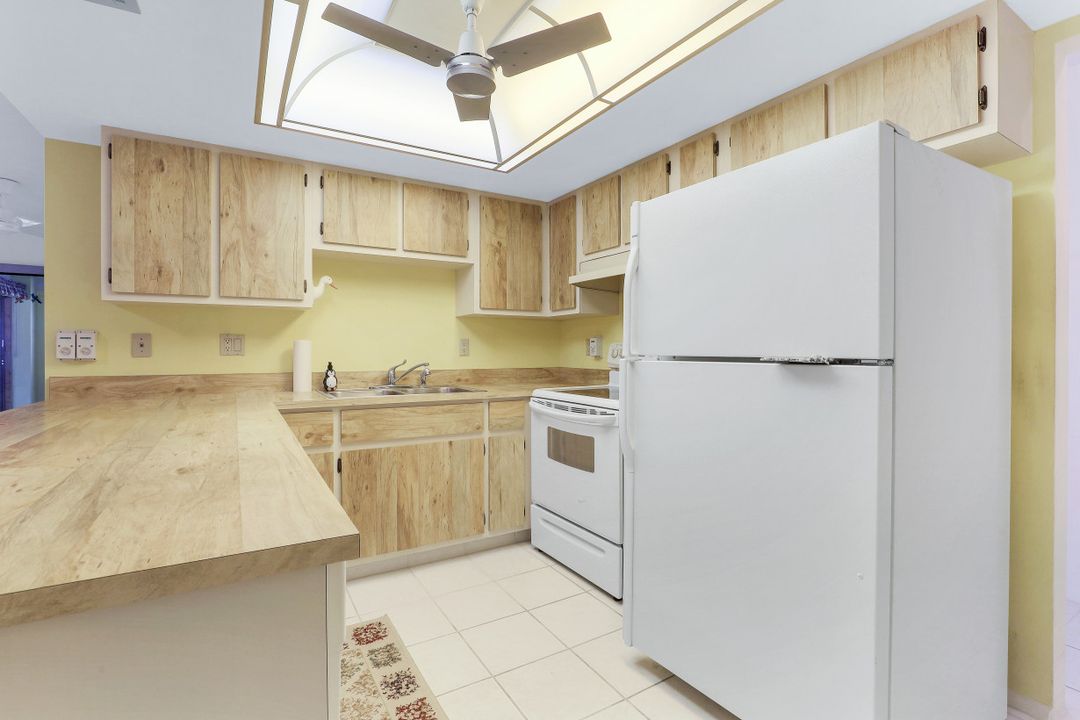 18580 Ocala Rd, Fort Myers, FL 33967