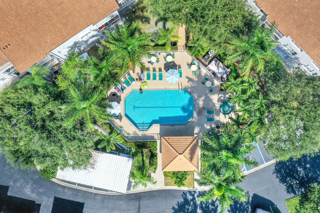 480 Bermuda Cove Way #205, Naples, FL 34110