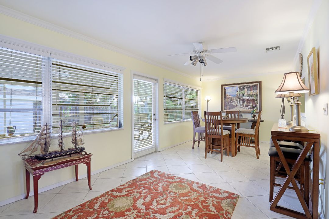 27515 Los Amigos Ln, Bonita Springs, FL 34135