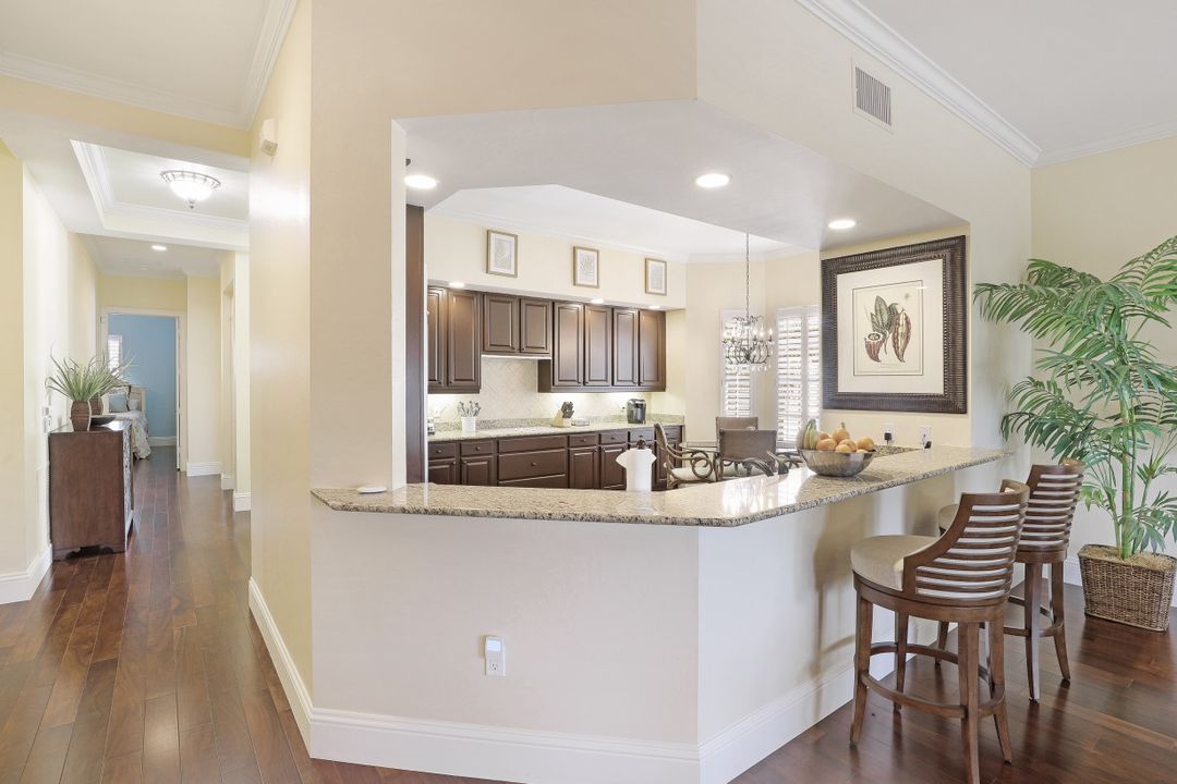 385 Sea Grove Ln #201, Naples, FL 34110