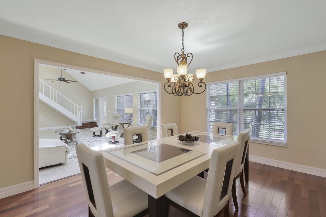 1524 SW 52nd Ln, Cape Coral, FL 33914