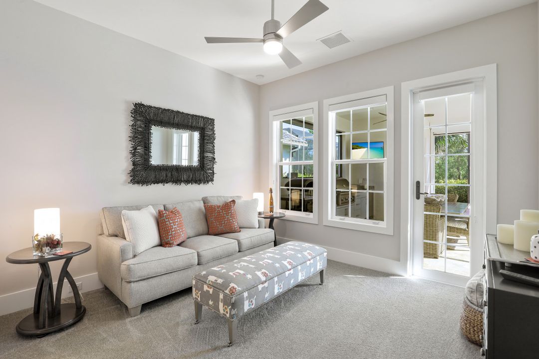 3244 Tavolara Ln, Naples, FL 34114