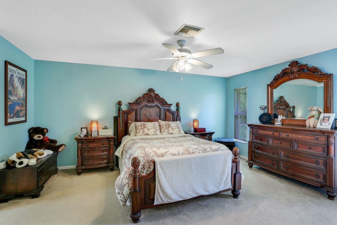 2254 SW 4th St, Cape Coral, FL 33991