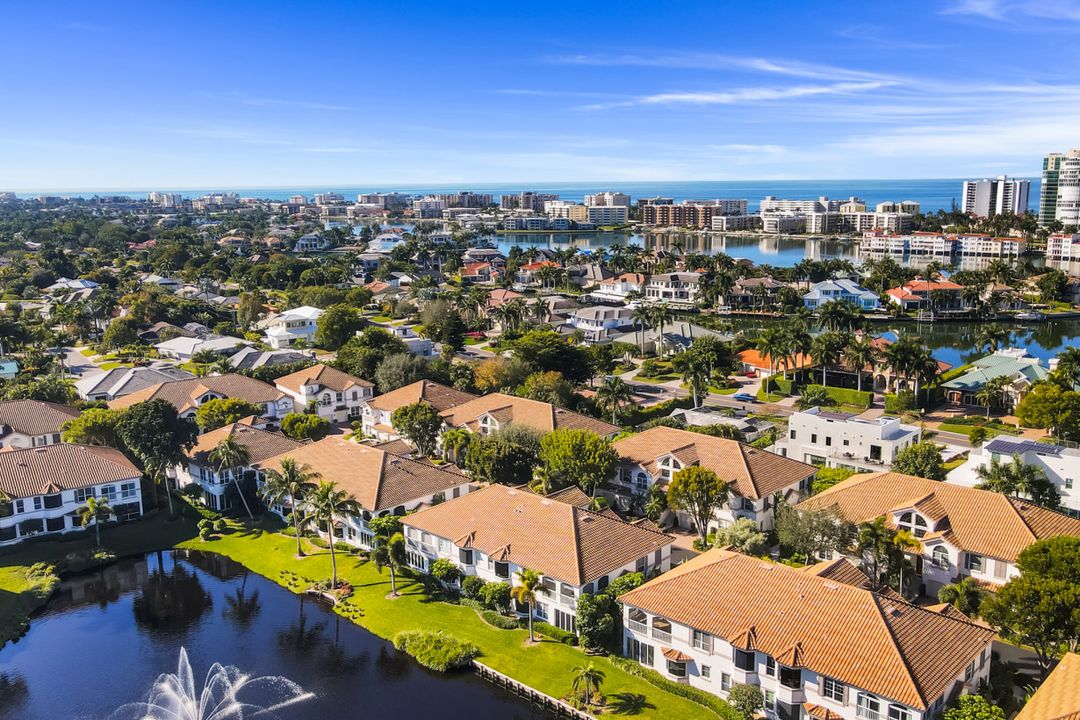 158 Colonade Cir, Naples, FL 34103