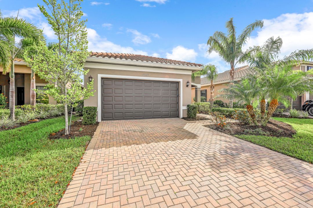 11569 Lakewood Preserve Pl, Fort Myers, FL 33913