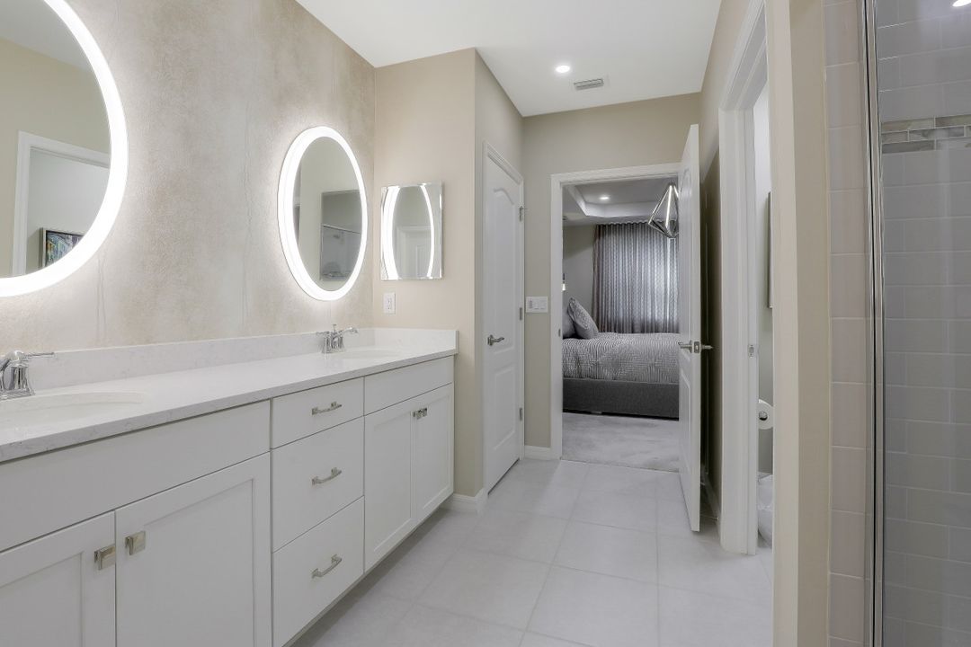 2344 Sheen Ln #304, Naples, FL 34120