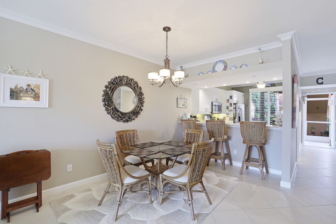 1615 Windy Pines Dr #5, Naples, FL 34112