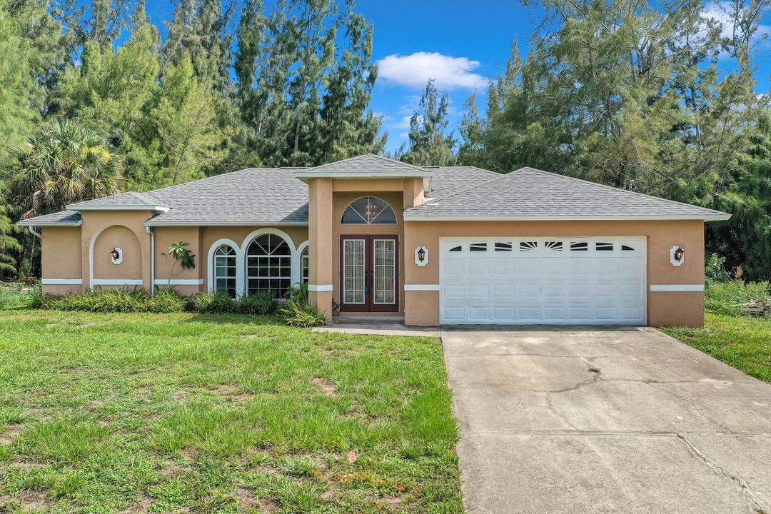 2254 SW 4th St, Cape Coral, FL 33991