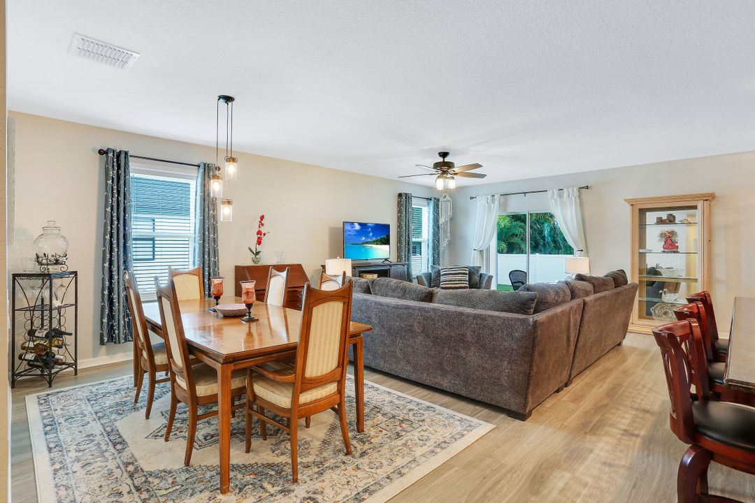 3405 NW 9th St, Cape Coral, FL 33993