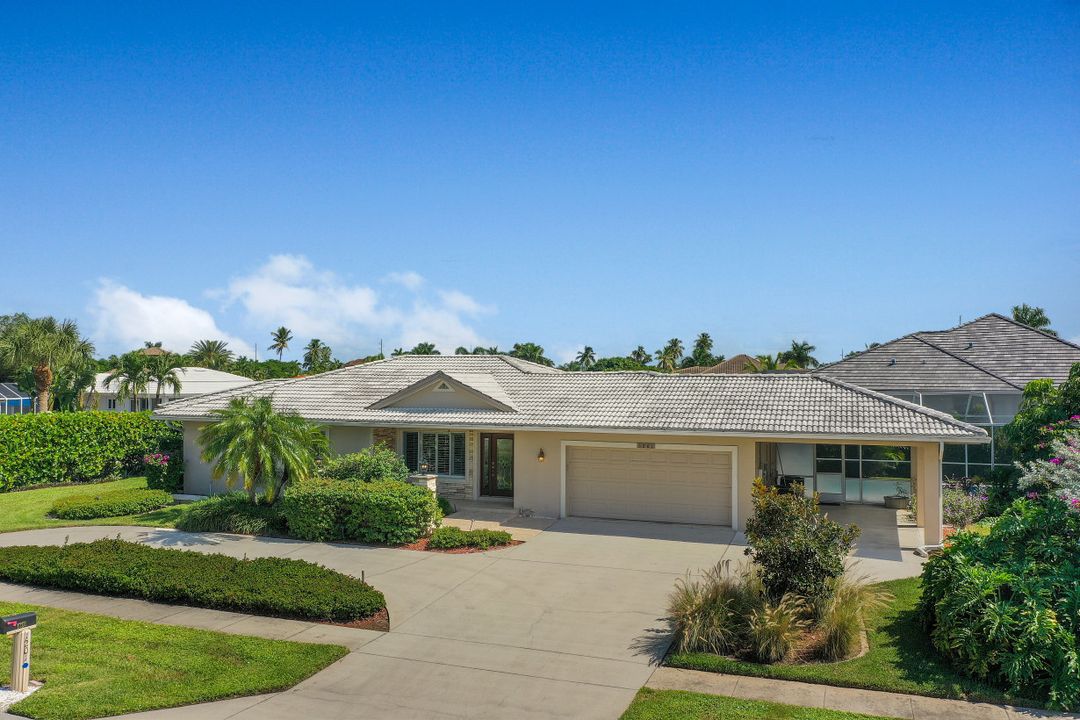 1201 Laurel Ct, Marco Island, FL 34145