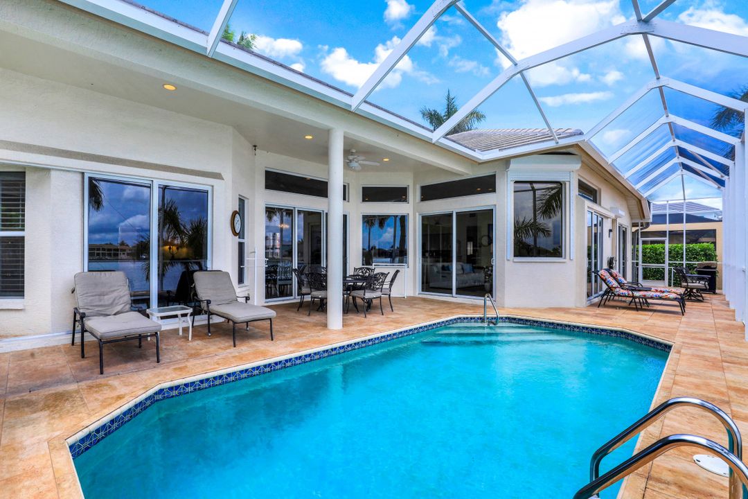 101 Landmark St, Marco Island, FL 34145