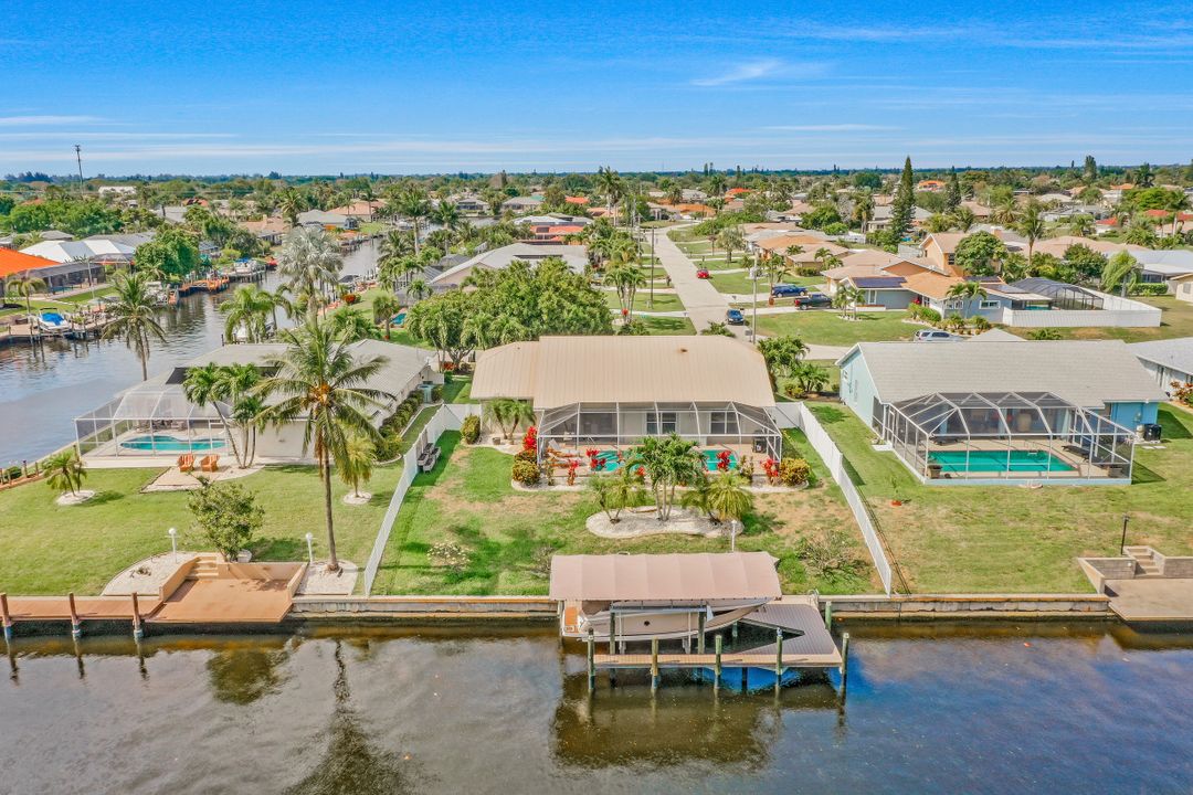 1026 SE 30th St, Cape Coral, FL 33904