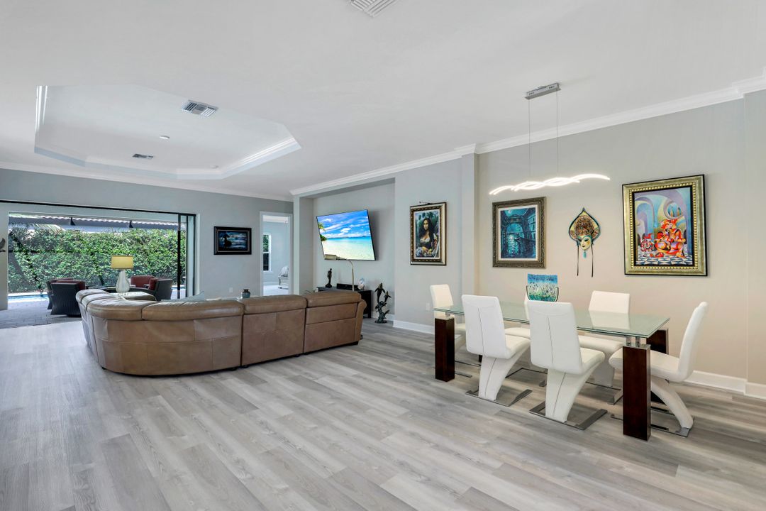 3227 Quilcene Ln, Naples, FL 34114