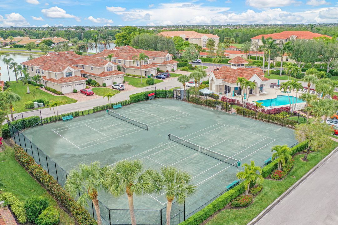 3584 Windjammer Cir #1703, Naples, FL 34112