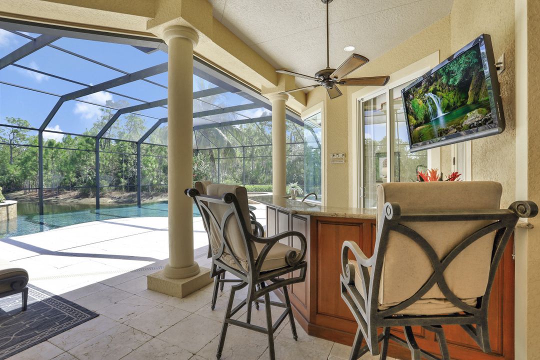 9301 Lakebend Preserve Ct, Estero, FL 34135