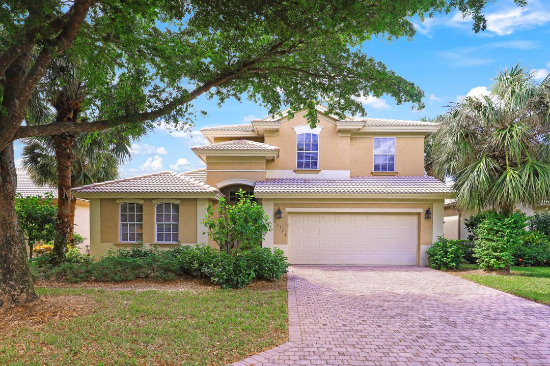 23144 Tree Crest Ct, Bonita Springs, FL 34135