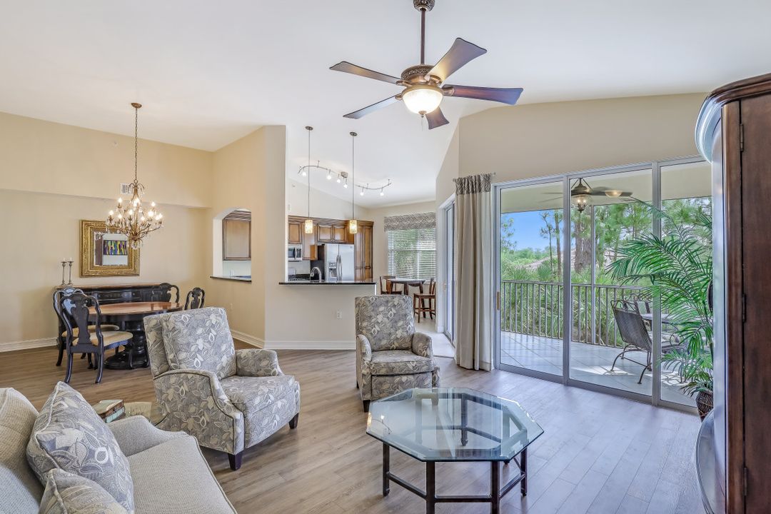 1886 Tarpon Bay Dr S #304, Naples, FL 34119