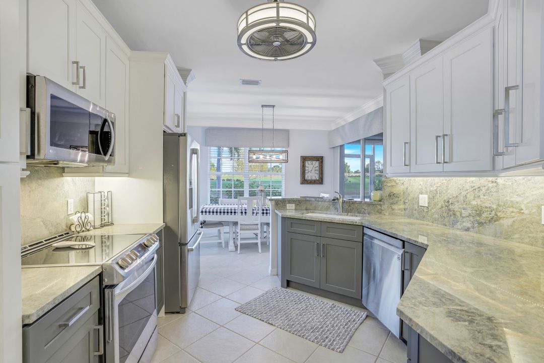 5926 3 Iron Dr #3001, Naples, FL 34110