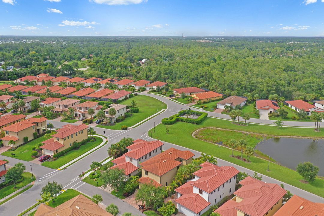 1300 Kendari Terrace, Naples, FL 34113
