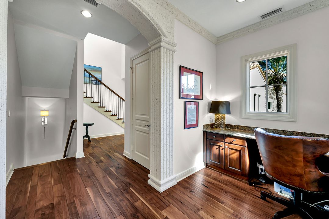 16653 Toscana Cir #701, Naples, FL 34110