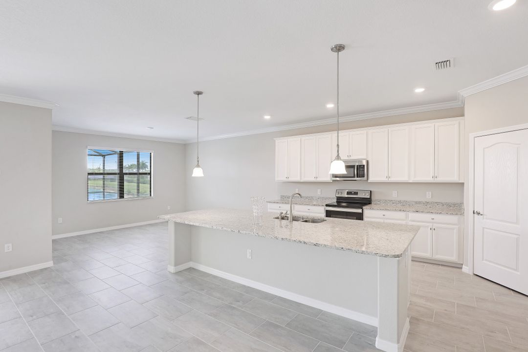 11853 Hickory Estates, Fort Myers, FL 34134