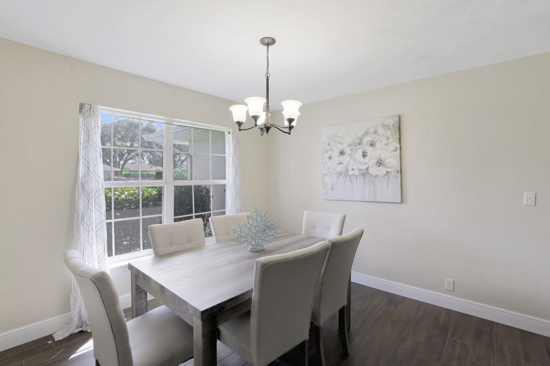 6665 Dabney St, Fort Myers, FL 33966