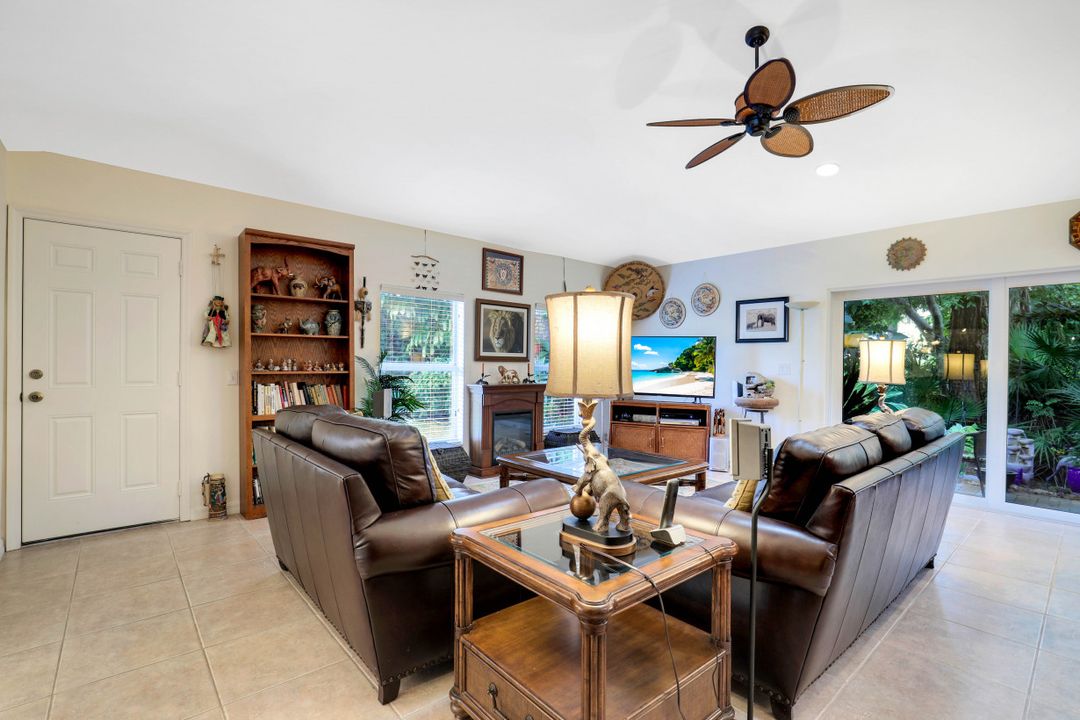 15185 Majorca Bay Dr #1, Naples, FL 34110