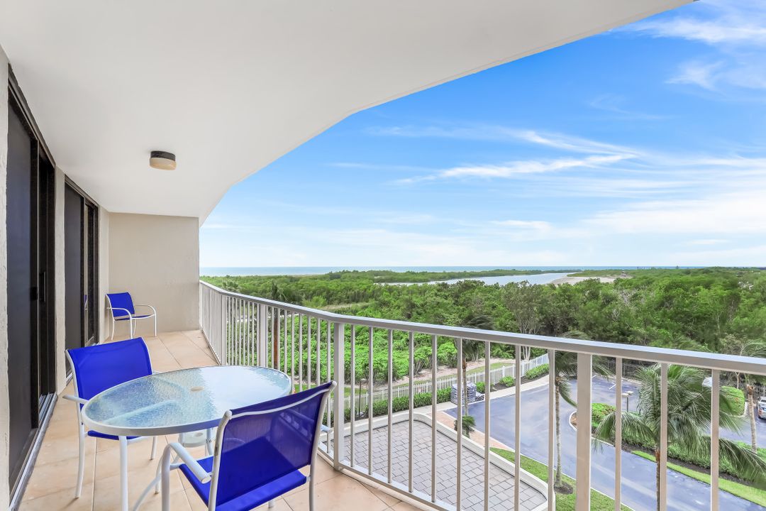 440 Seaview Ct #508, Marco Island, FL 34145