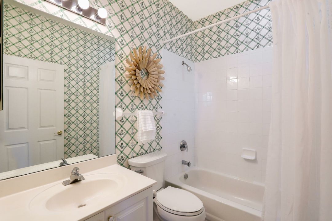 8305 Whisper Trace Way #201, Naples, FL 34114