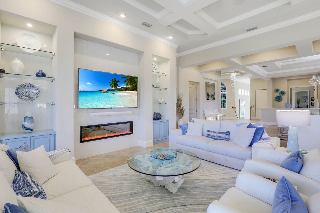 10740 Mirasol Dr #203, Miromar Lakes, FL 33913