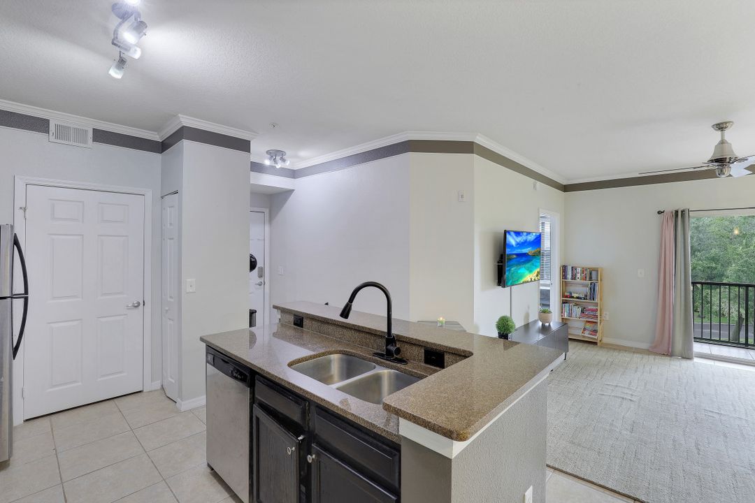 11550 Villa Grand #1311, Fort Myers, FL 33913