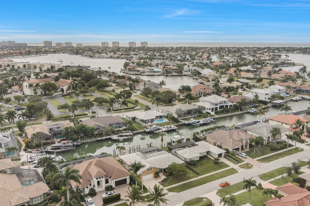 841 Magnolia Ct, Marco Island, FL 34145