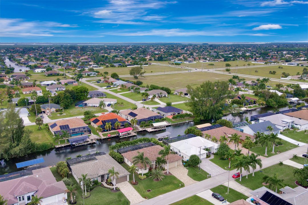 4330 SW 19th Pl, Cape Coral, FL 33914