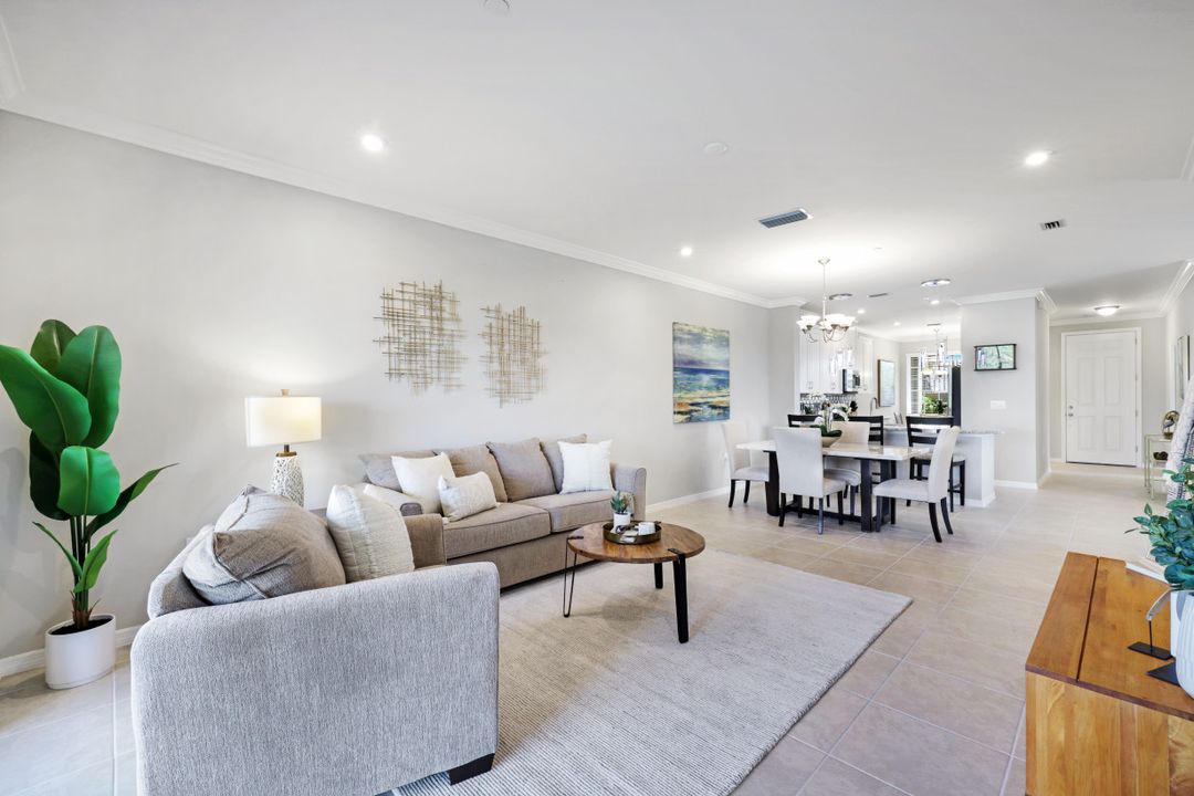 9403 Pocida Ct #101, Naples, FL 34119