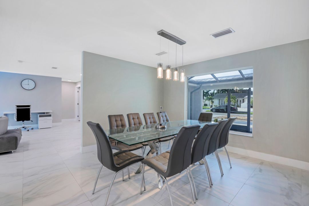 129 SW 54th Terrace, Cape Coral, FL 33914