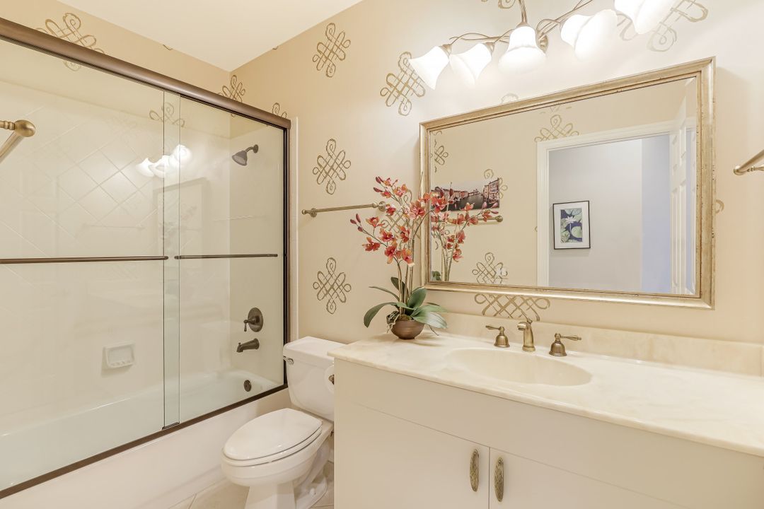 4111 Bayhead Dr #201, Bonita Springs, FL 34134