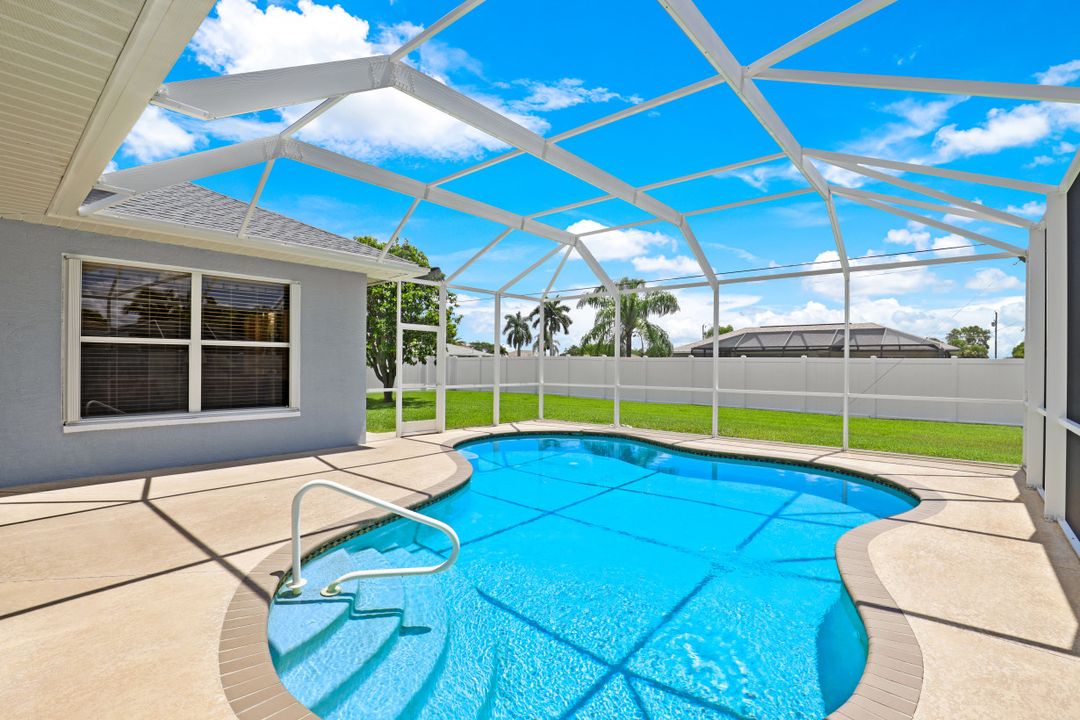 3023 SE 8th Ave, Cape Coral, FL 33904