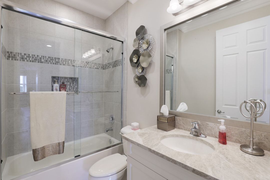 4173 Amelia Way, Naples, FL 34119