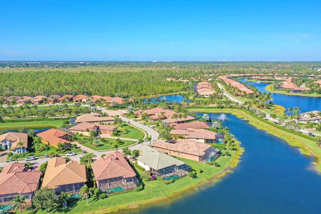 6344 Serano Way, Naples, FL 34113