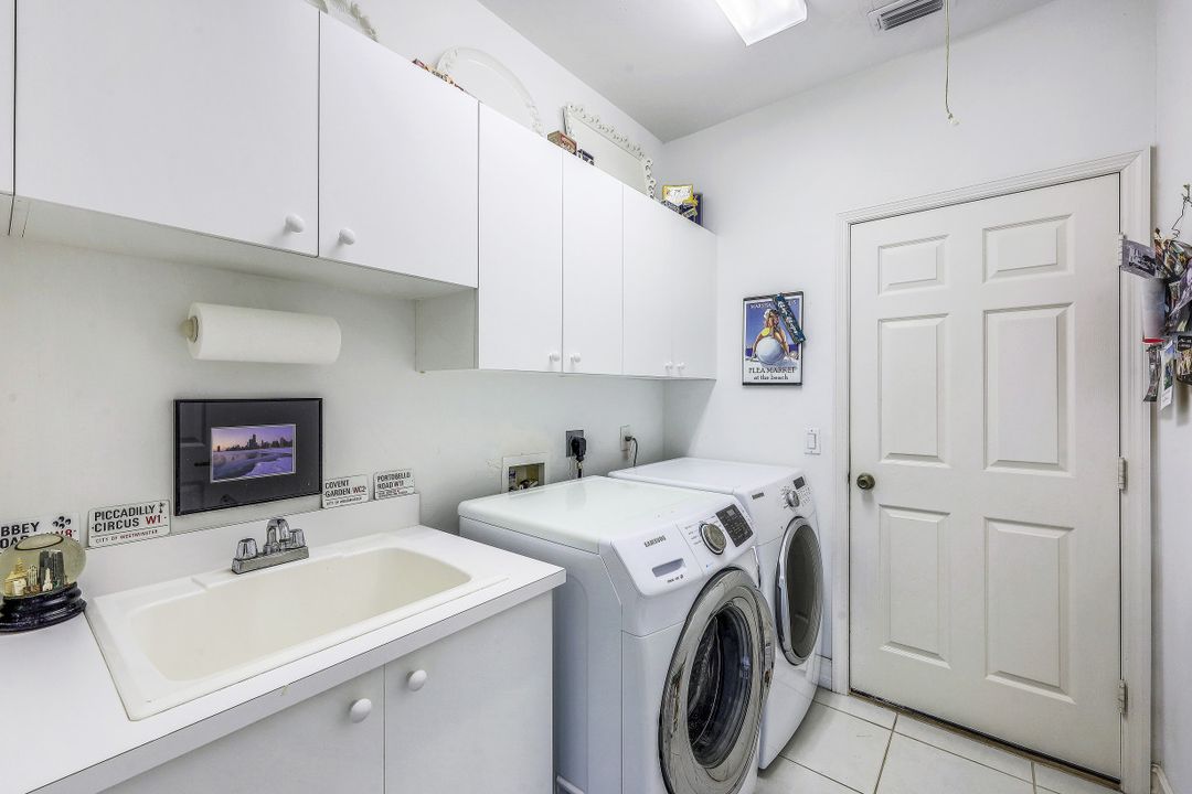 1421 Galleon Ave, Marco Island, FL 34145