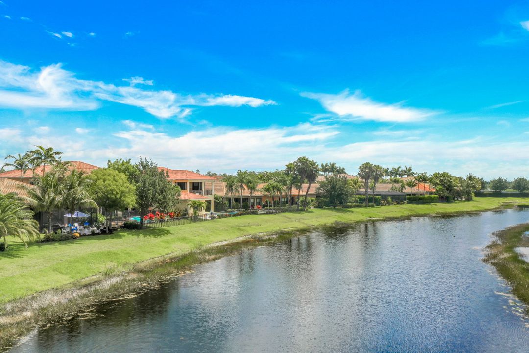 3646 Santaren Ct, Naples, FL 34119