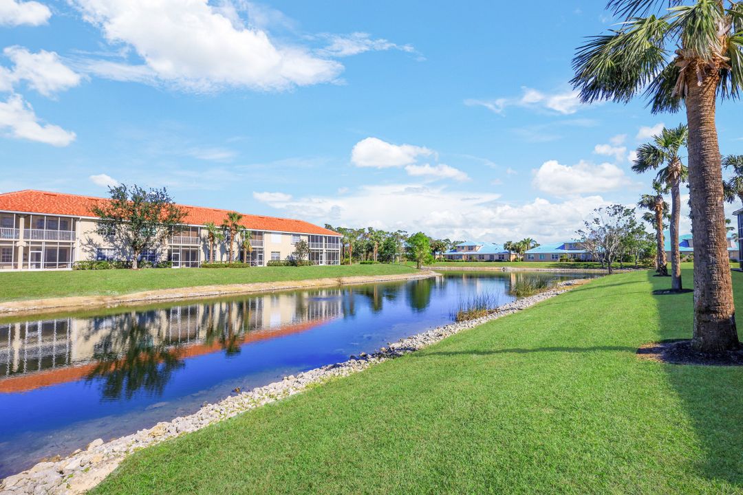 5110 W Hyde Park Ct #204, Fort Myers, FL 33912