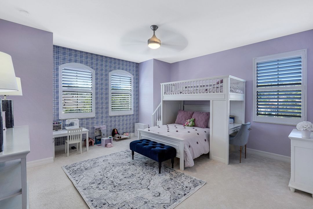 3025 Cinnamon Bay Cir, Naples, FL 34119