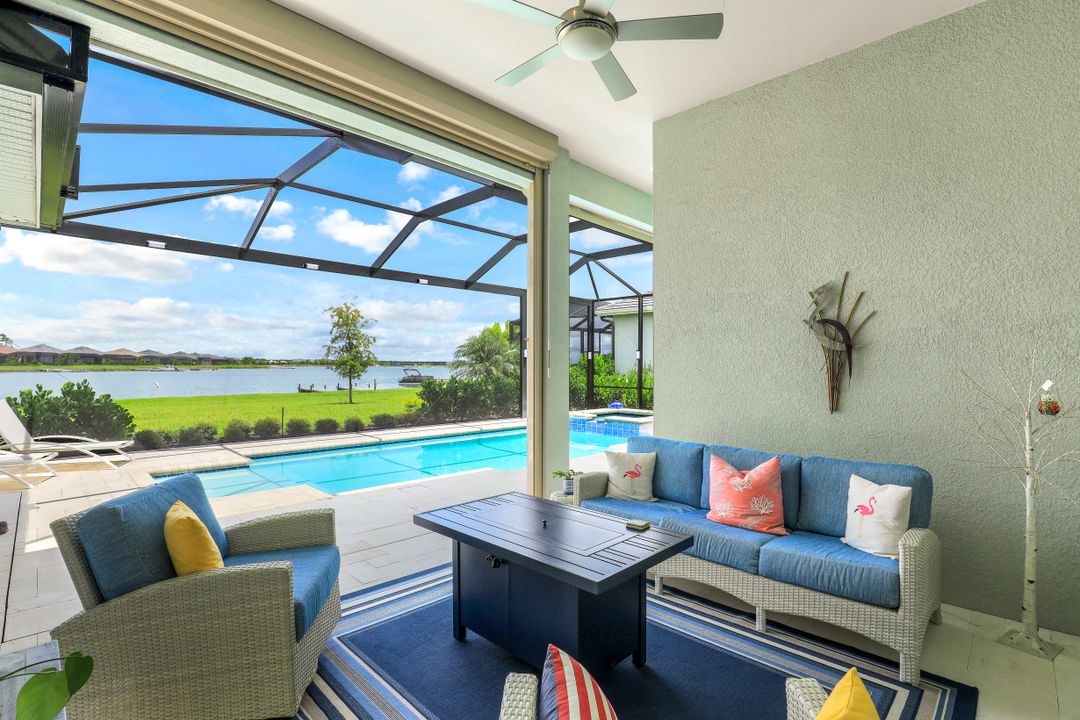 18389 WildBlue Blvd, Fort Myers, FL 33913