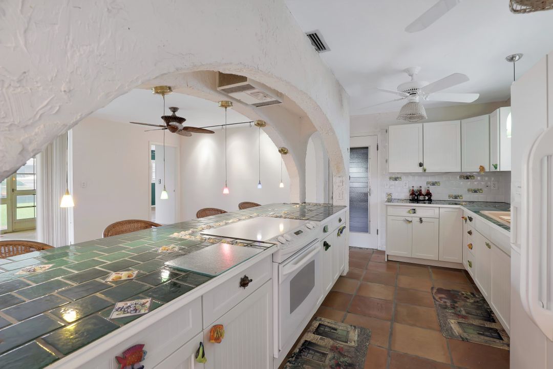 2511 SE 19th Pl, Cape Coral, FL 33904