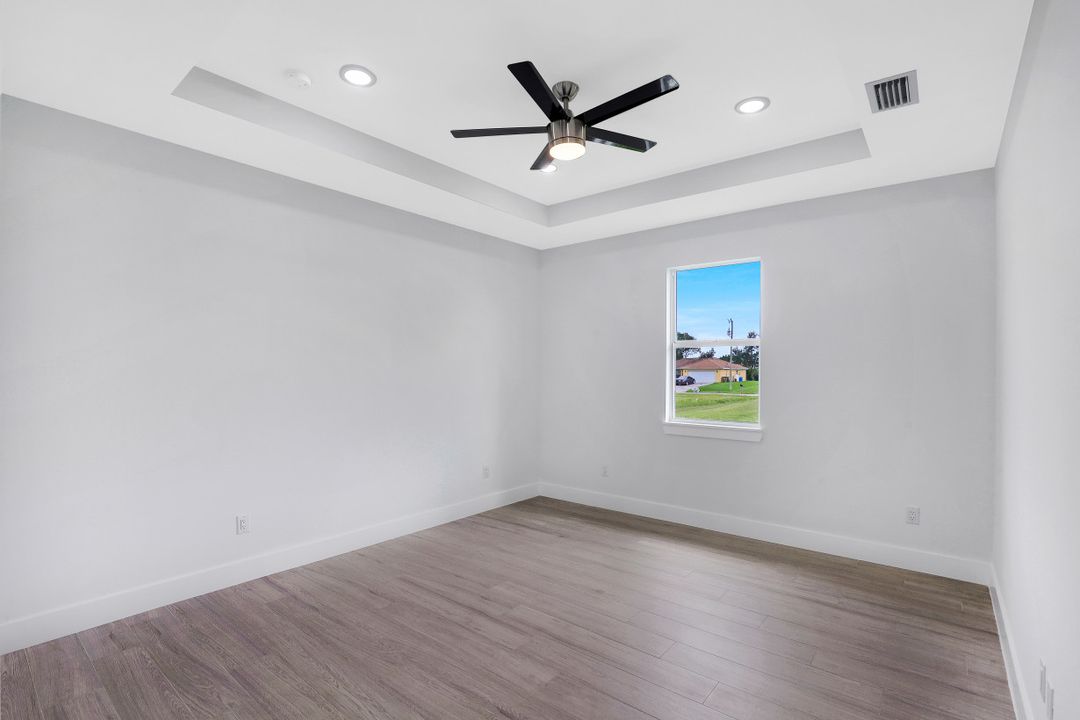 1340 S Gator Cir, Cape Coral, FL 33909