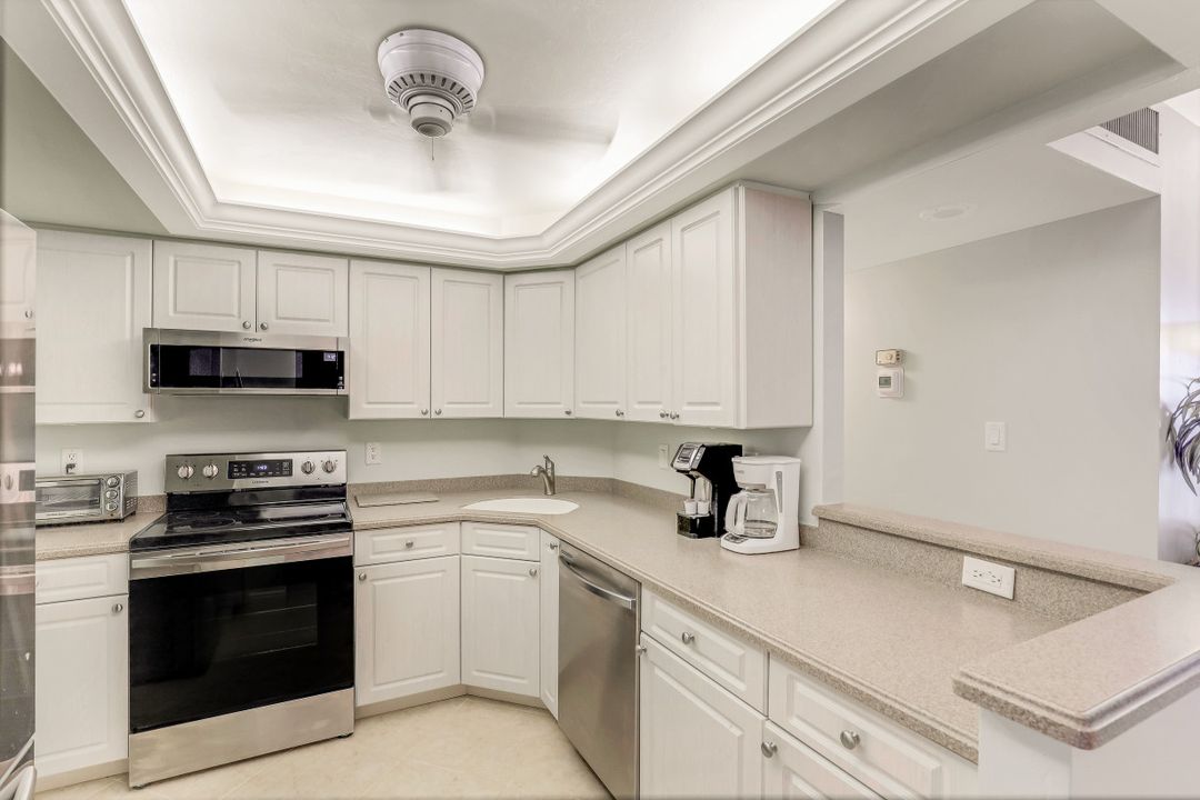 440 Seaview Ct #508, Marco Island, FL 34145