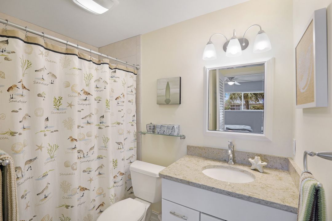 1004 Manatee Rd #H301, Naples, FL 34114