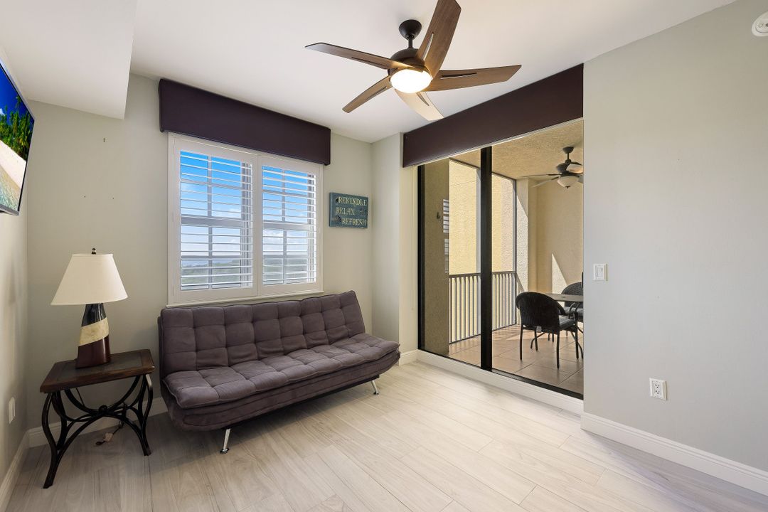 5781 Cape Harbour Dr #910, Cape Coral, FL 33914